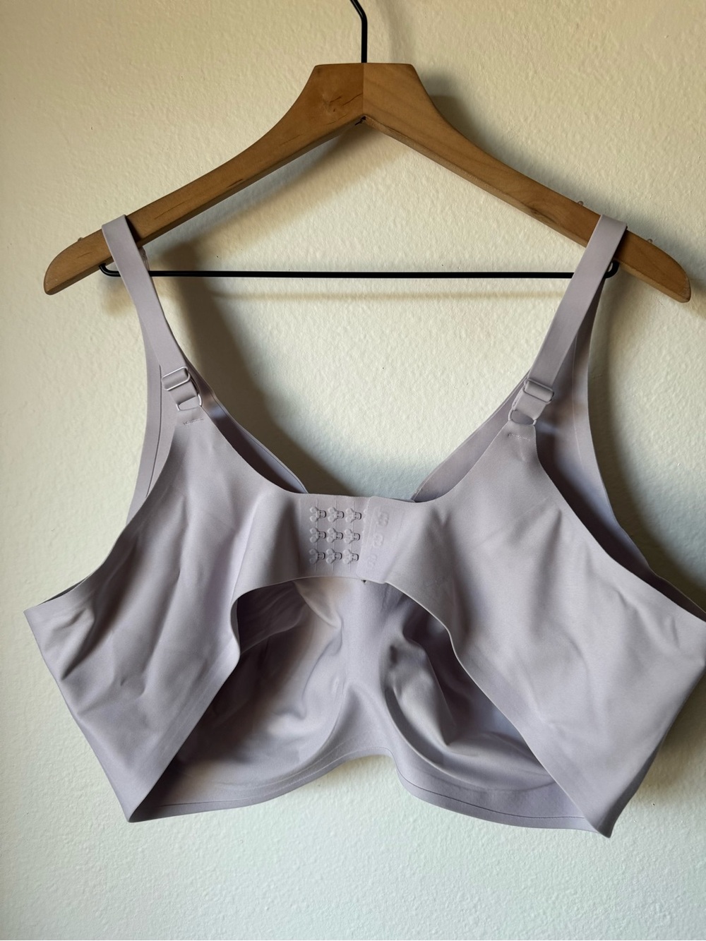 Knix | Revolution Shadow Mesh Bra View 3